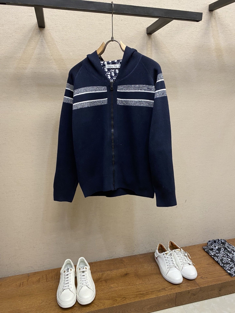 chr1st1an D10r sweaters